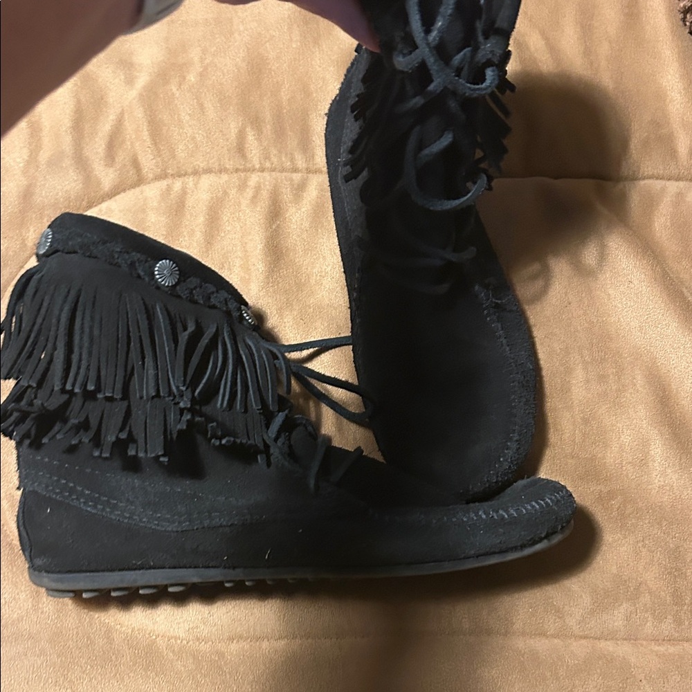 Minnetonka Black Fringe Moccasin Boots